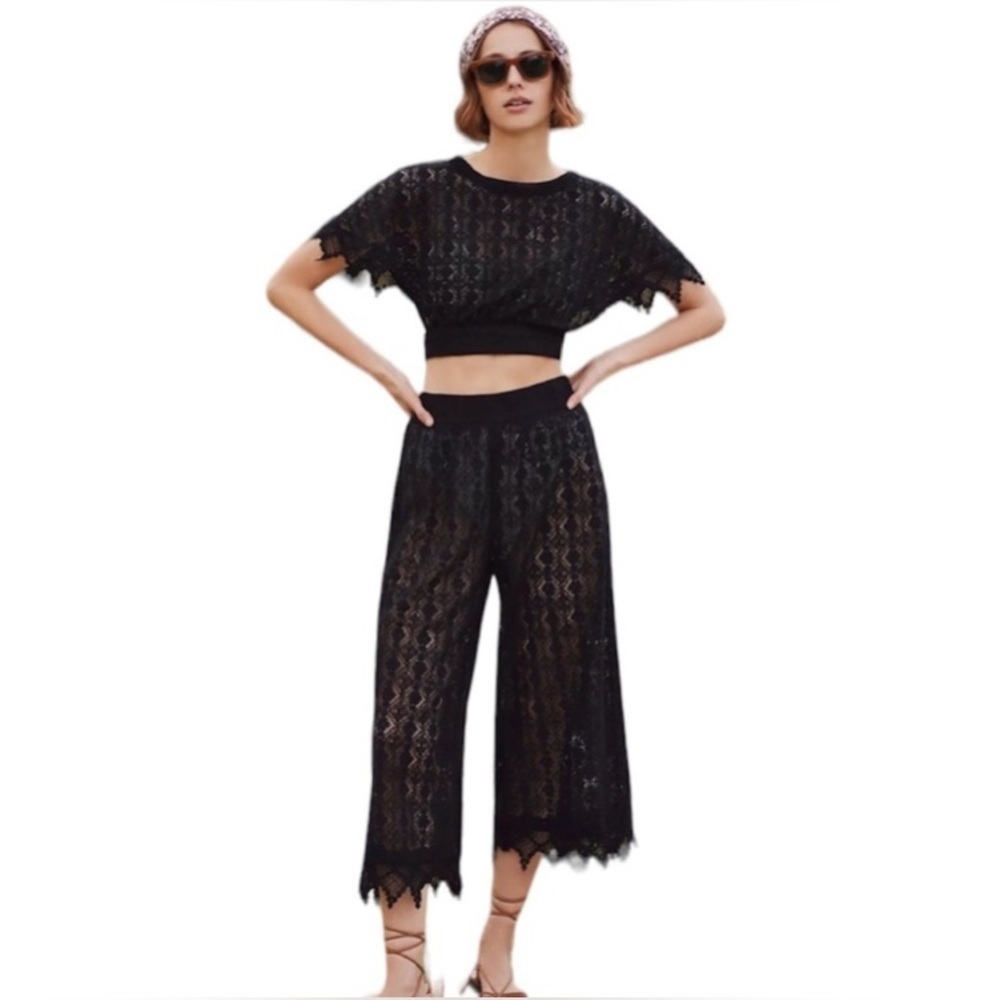 Anthropologie Cropped Crochet Set Size M